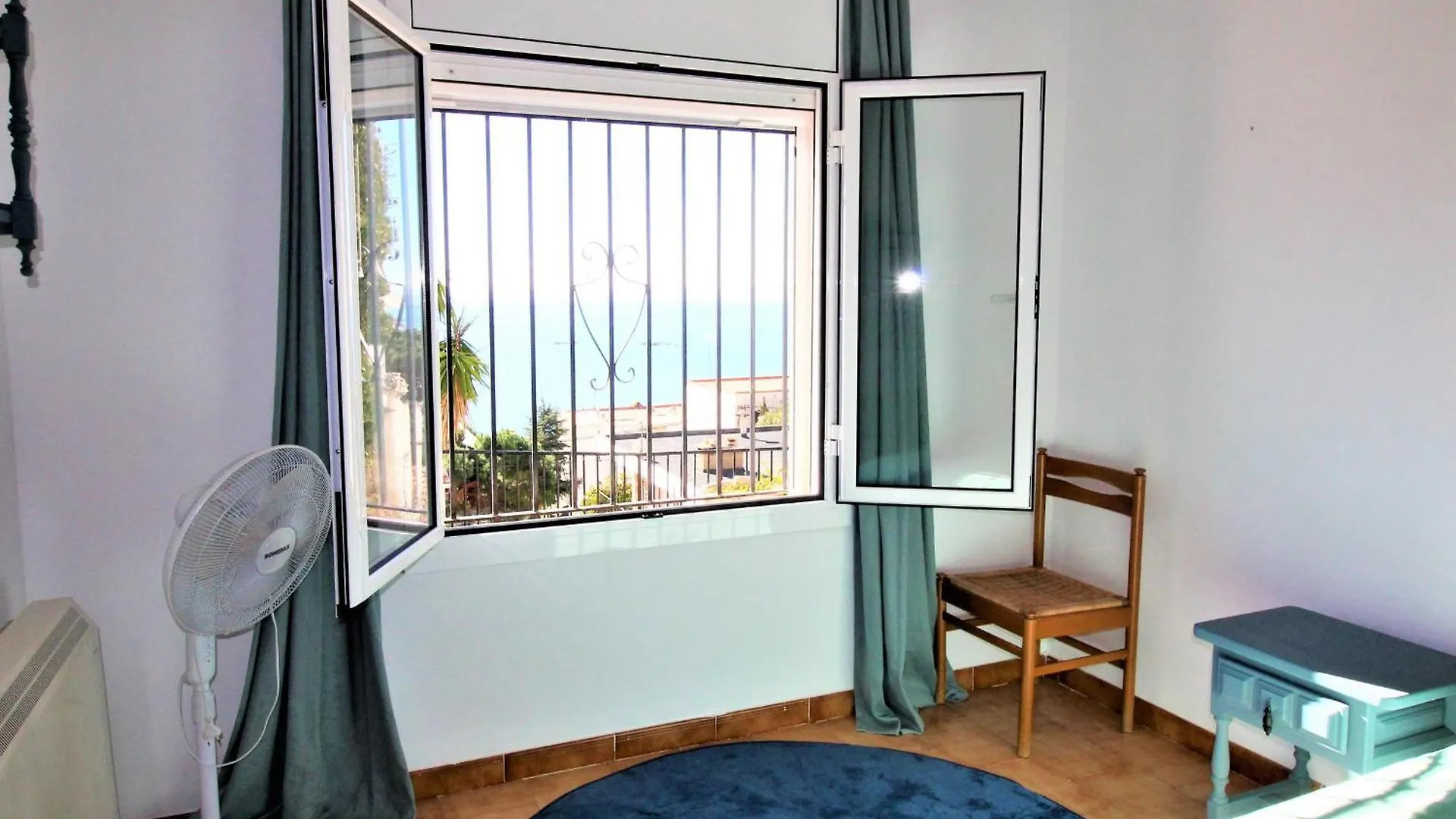 8002 - Los Torrinos 50, Casa Aislada De Todo Ruido, Con Fantastica Vista Al Mar, Gran Terreno De 100M2 Con Barbacoa, Rodeada De Vegetacion, Intimidad Asegurada. 2 Garajes. - Es-258-91 Roses Spain