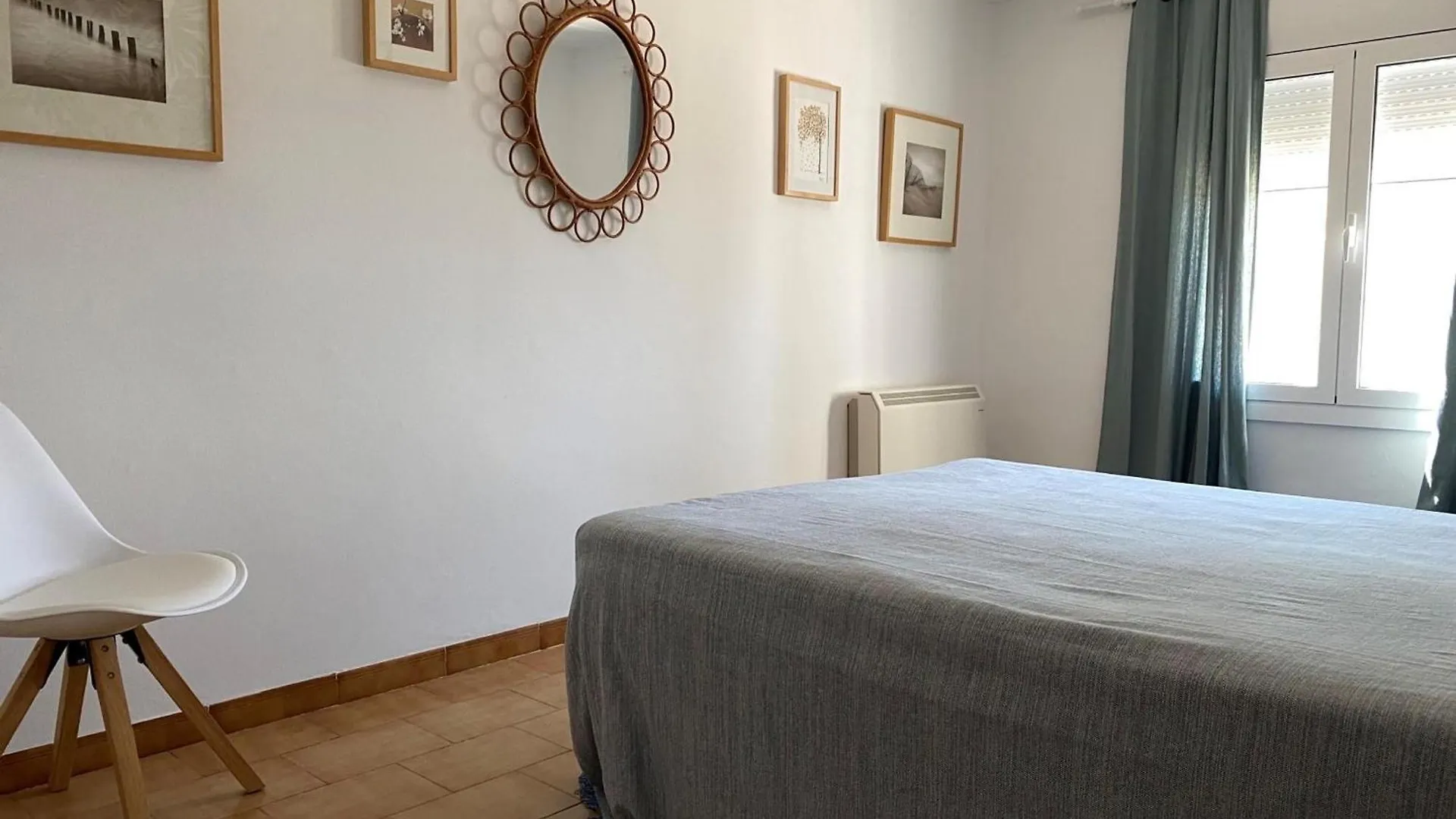 8002 - Los Torrinos 50, Casa Aislada De Todo Ruido, Con Fantastica Vista Al Mar, Gran Terreno De 100M2 Con Barbacoa, Rodeada De Vegetacion, Intimidad Asegurada. 2 Garajes. - Es-258-91 Roses