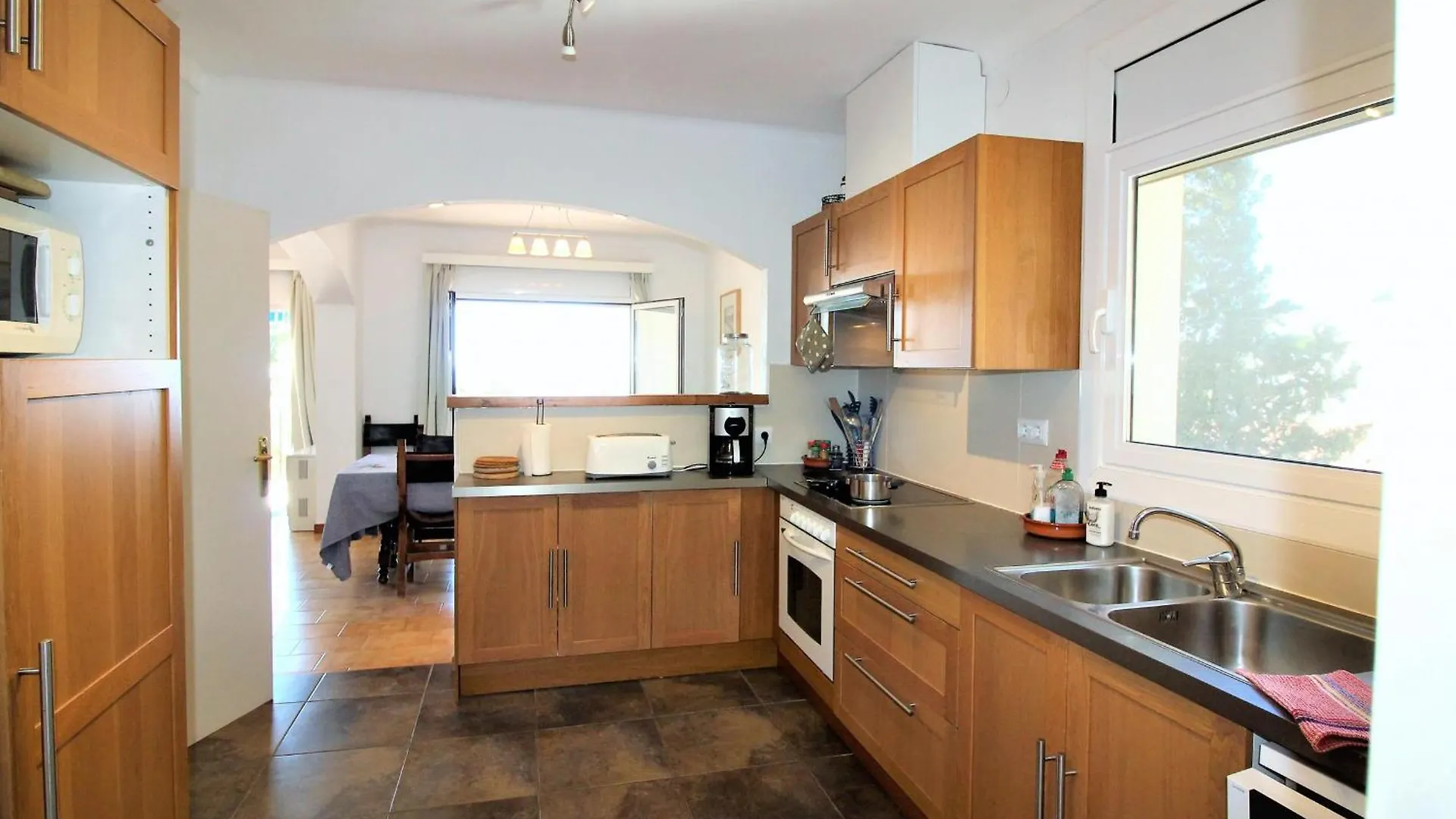 8002 - Los Torrinos 50, Casa Aislada De Todo Ruido, Con Fantastica Vista Al Mar, Gran Terreno De 100M2 Con Barbacoa, Rodeada De Vegetacion, Intimidad Asegurada. 2 Garajes. - Es-258-91 Roses Spain