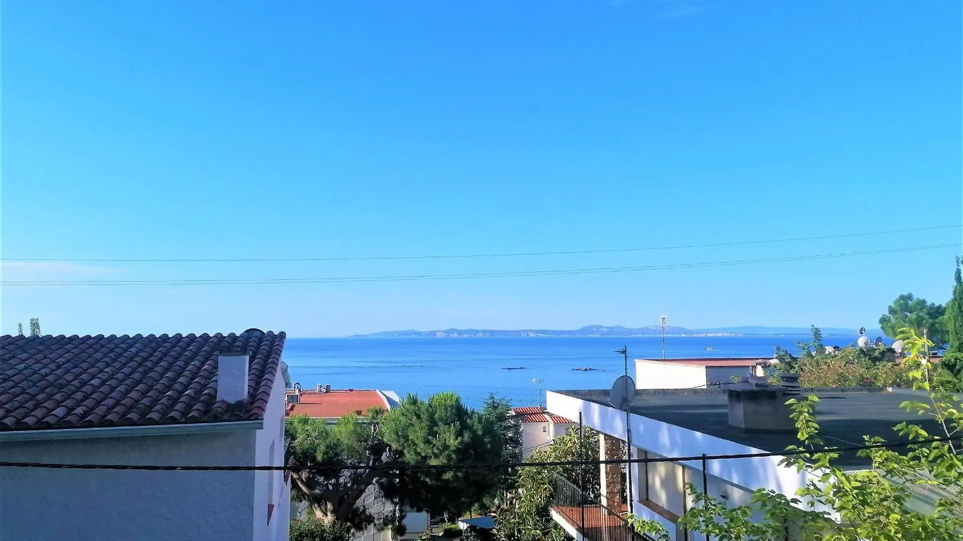8002 - Los Torrinos 50, Casa Aislada De Todo Ruido, Con Fantastica Vista Al Mar, Gran Terreno De 100M2 Con Barbacoa, Rodeada De Vegetacion, Intimidad Asegurada. 2 Garajes. - Es-258-91 Roses Holiday home