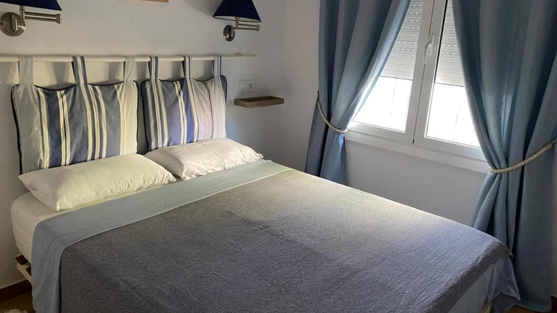 8002 - Los Torrinos 50, Casa Aislada De Todo Ruido, Con Fantastica Vista Al Mar, Gran Terreno De 100M2 Con Barbacoa, Rodeada De Vegetacion, Intimidad Asegurada. 2 Garajes. - Es-258-91 Roses Spanien