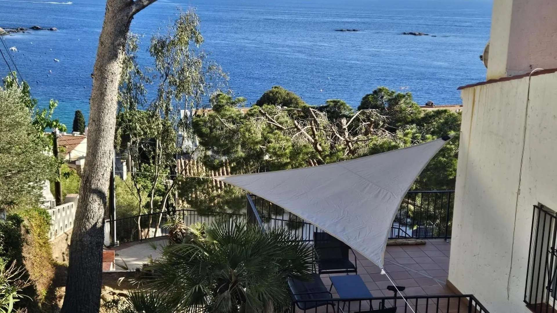 8002 - Los Torrinos 50, Casa Aislada De Todo Ruido, Con Fantastica Vista Al Mar, Gran Terreno De 100M2 Con Barbacoa, Rodeada De Vegetacion, Intimidad Asegurada. 2 Garajes. - Es-258-91 Roses Spanien